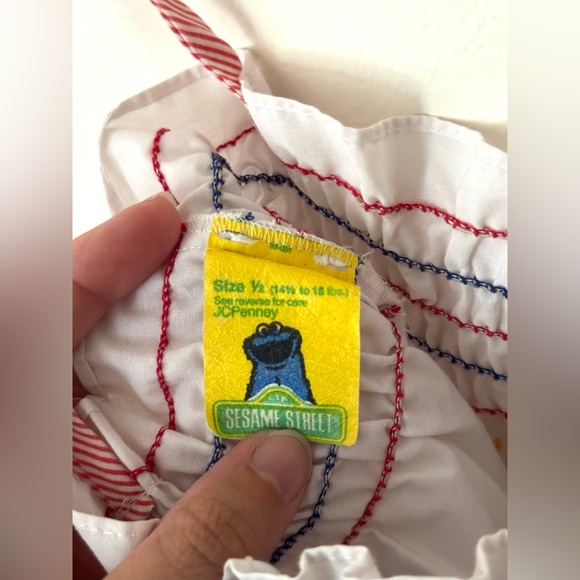 Vintage 80’s Sesame Street Baby Girl’s White Dress with Embroidered Big Bird - Picture 5 of 7